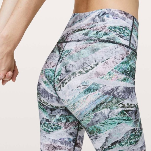 Lululemon Wunder Under High Rise Tight Springscape Multi Printed Leggings Size 4 - Picture 3 of 14